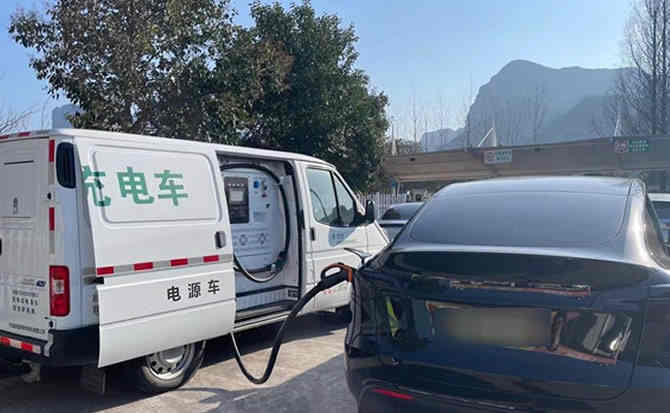 桐庐汽车搭电